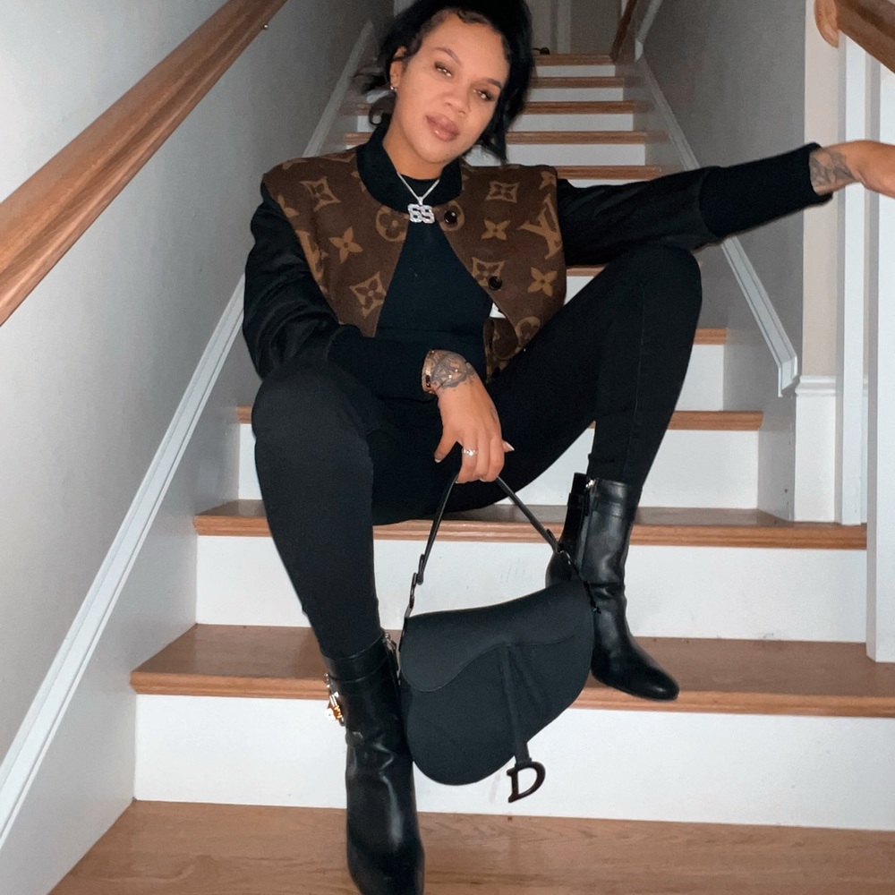 Meet your Posher, Zoe